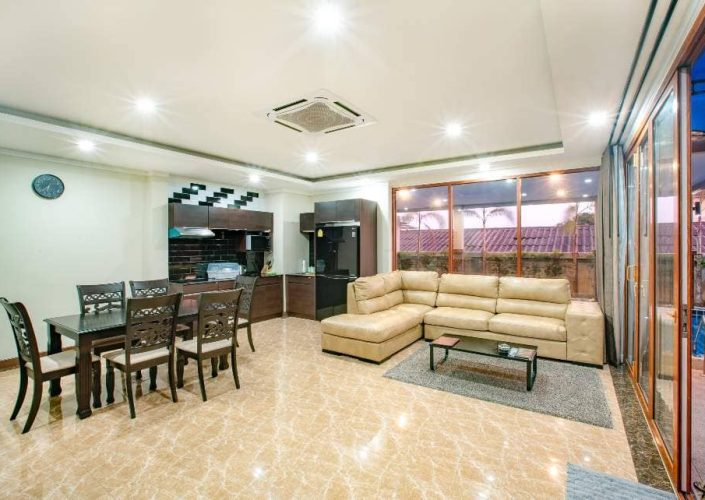 파타야 맨하탄 풀빌라