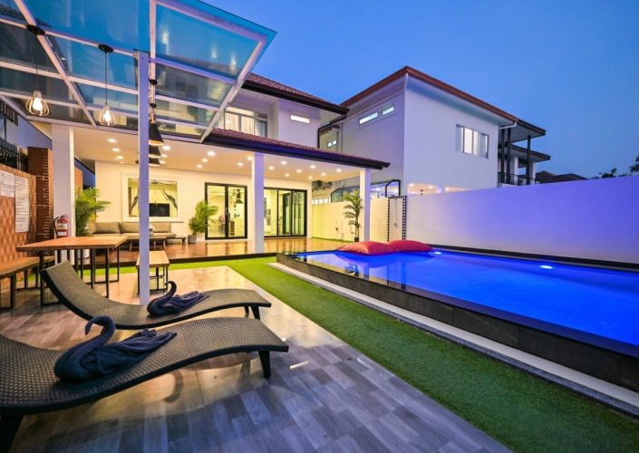 엑스퀴짓 (Exquisite) 풀빌라