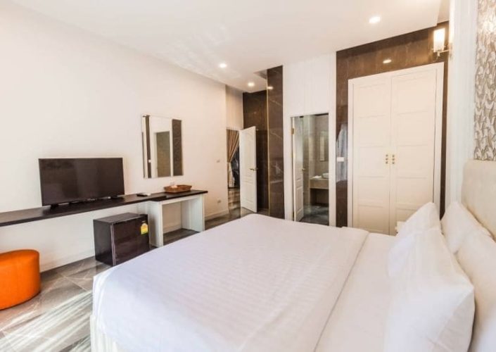 파타야 탑풀빌라