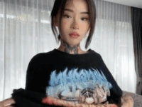 힙한 타투와 힙한 몸놀림의 푸잉😎