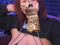 얼굴은 가렸지만 ㅎㅎ